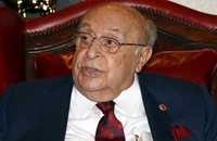 وفاة الرئيس التركي الأسبق سليمان ديميريل عن 91 عاما
