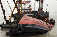 غرق سفينة ركاب صينية تقل 458 شخصا في نهر يانغتسي