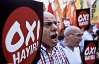 اعتقال برلماني في اليونان دعا إلى انقلاب عسكري