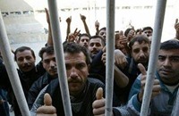 قراصنة سوريون ينشرون قائمة بأسماء 15 ألف مطلوب للنظام