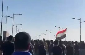 عراقيون يحتجون رفضا لترشيح السوداني لرئاسة الحكومة (شاهد)