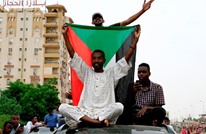 قرقاش يرد على انتقاد حزب سوداني للسعودية والإمارات