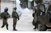 اشتباكات ومواجهات فلسطينية مع الاحتلال في الضفة (شاهد)
