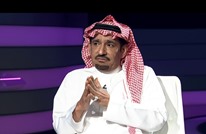 فنان سعودي يشجع "منقّبة" على الغناء.. وانتقادات