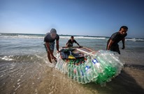 فلسطيني يعيد تدوير مخلفات ويصنع قاربا يعيل أسرته